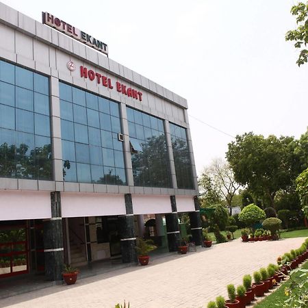 Hotel Ekant Faridabad Exterior photo