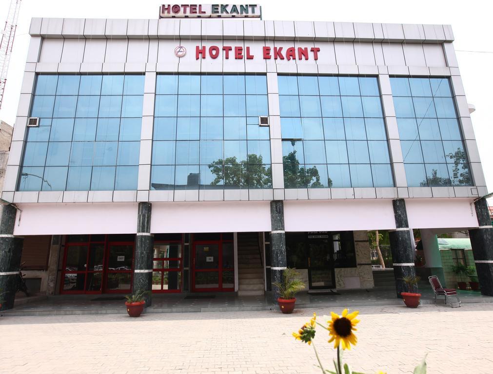 Hotel Ekant Faridabad Exterior photo