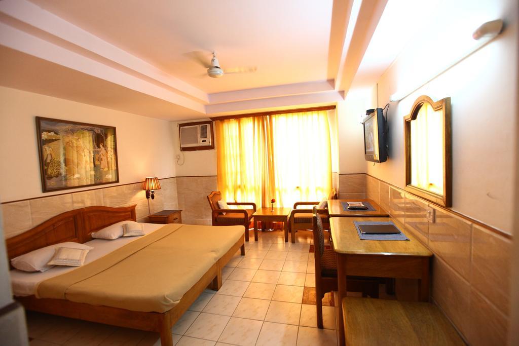 Hotel Ekant Faridabad Exterior photo